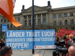 Erbschaftsteuer-Demo